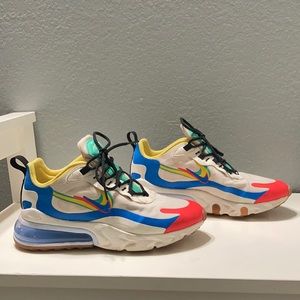 Nike 270 React Sneaker